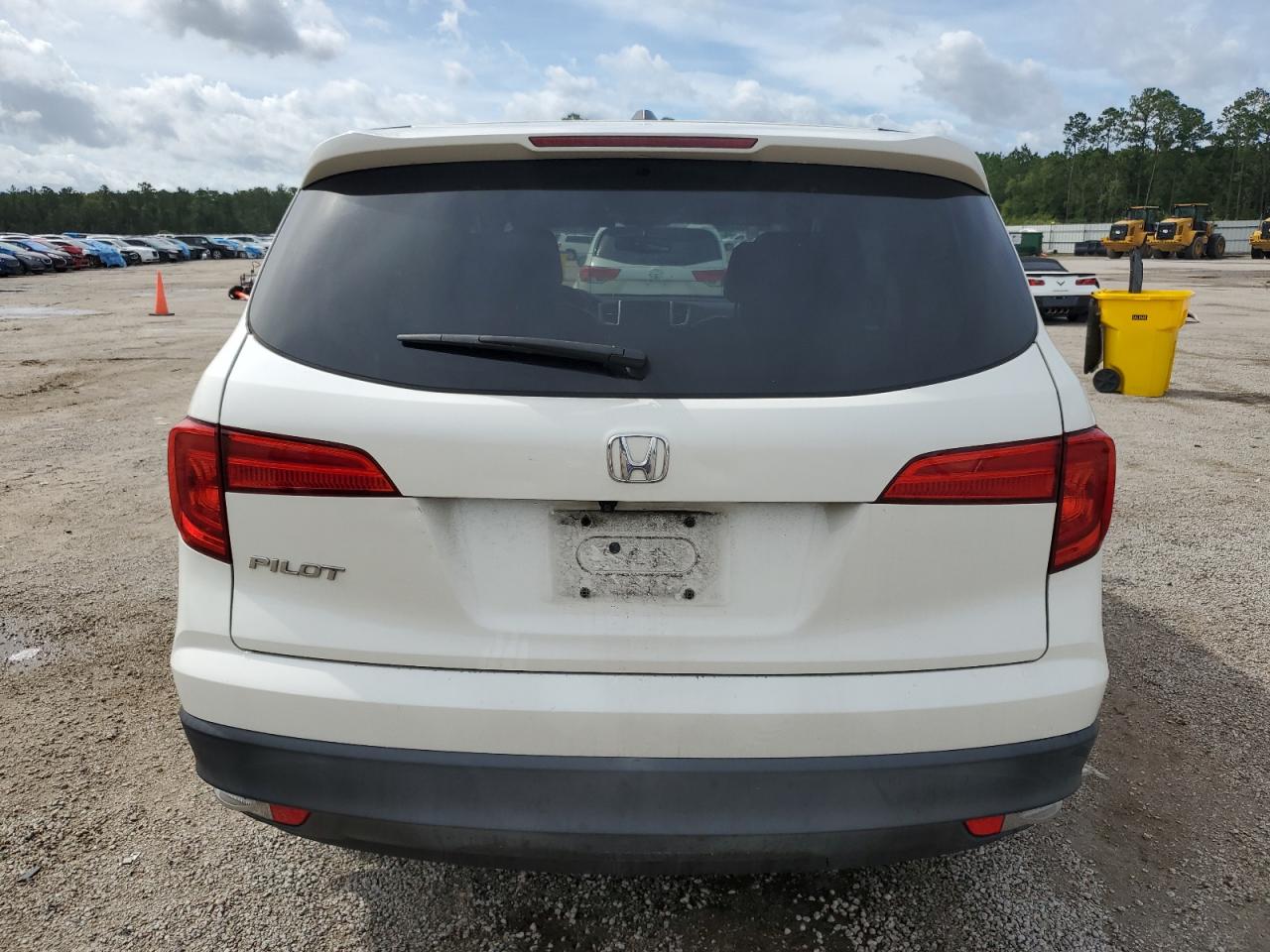 5FNYF5H55JB033240 2018 Honda Pilot Exl