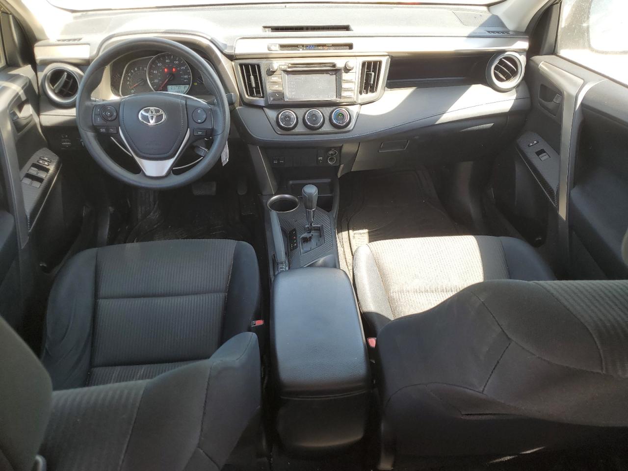 JTMZFREV9ED035540 2014 Toyota Rav4 Le