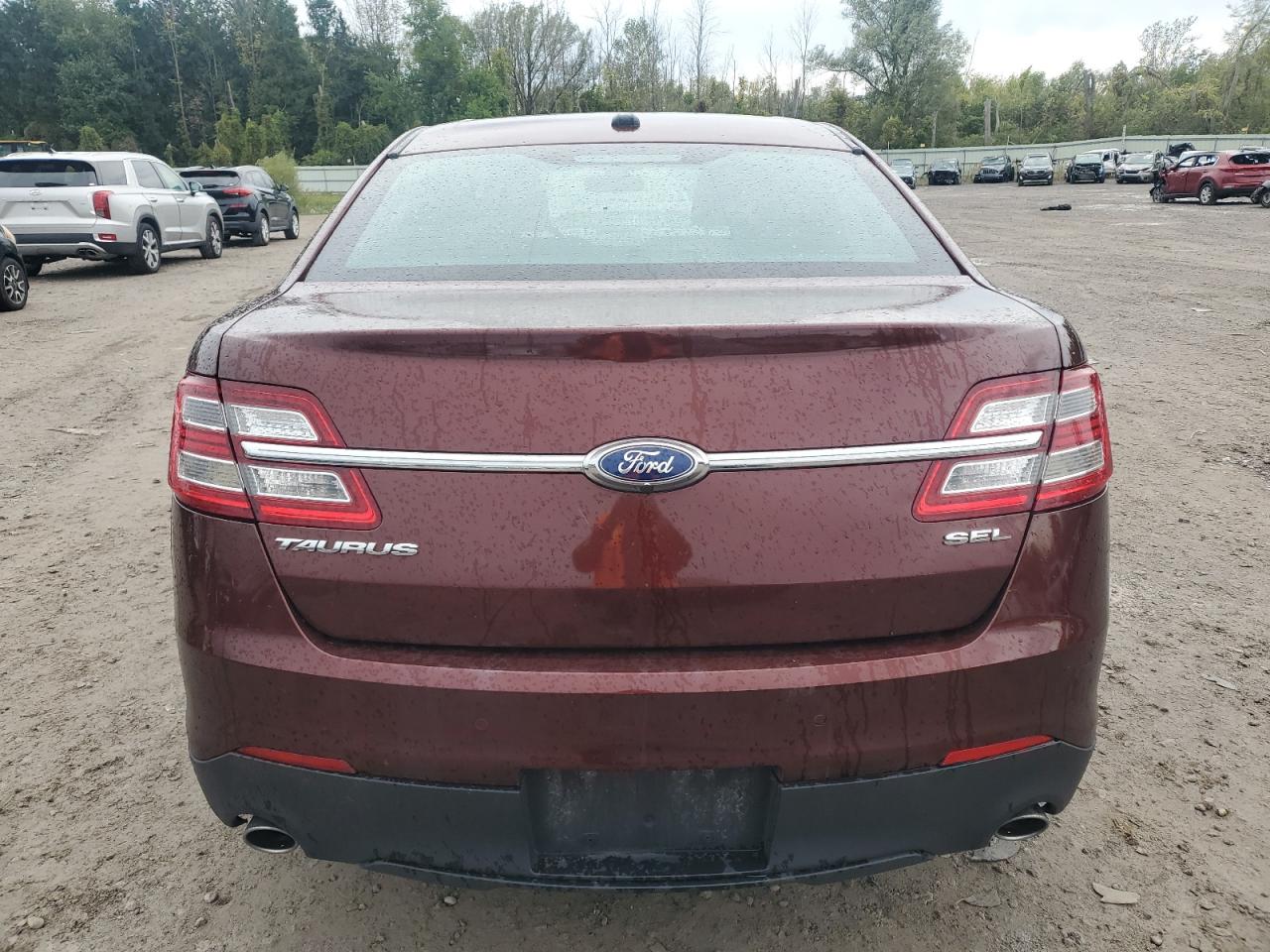 1FAHP2E8XFG137297 2015 Ford Taurus Sel