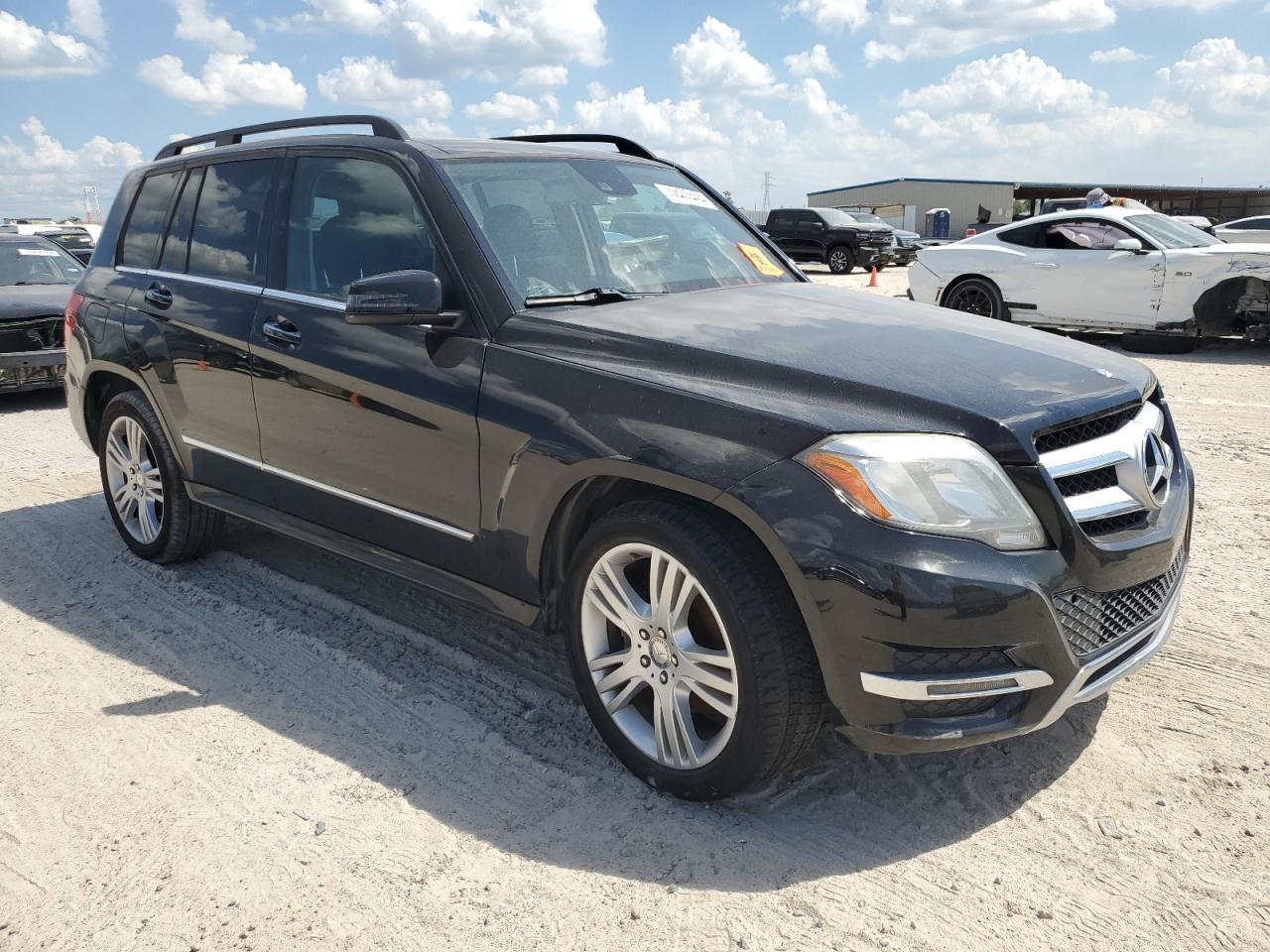 VIN WDCGG5HB7FG441406 2015 MERCEDES-BENZ GLK-CLASS no.4