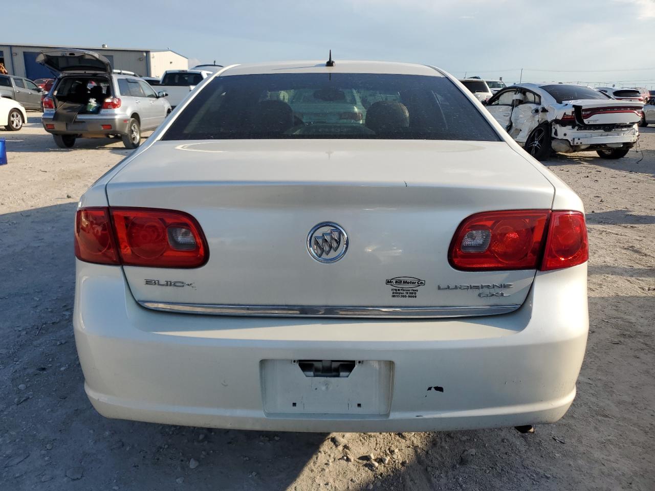 1G4HD572X8U166215 2008 Buick Lucerne Cxl