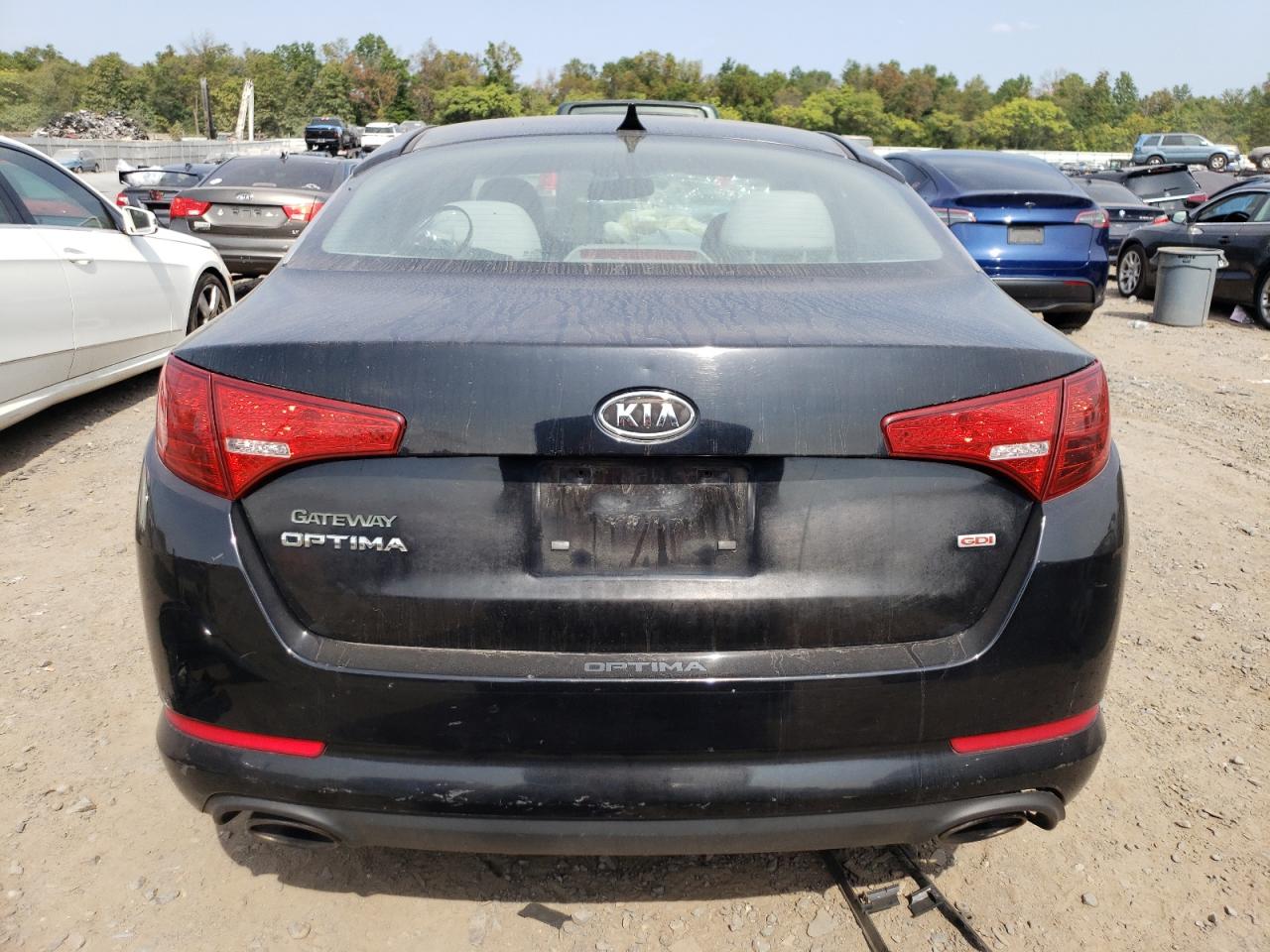 KNAGM4A70C5296695 2012 Kia Optima Lx