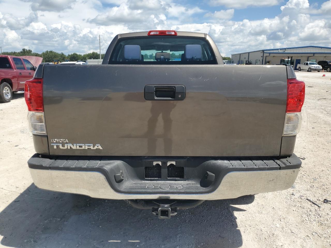 5TFRU5F19BX024574 2011 Toyota Tundra Double Cab Sr5