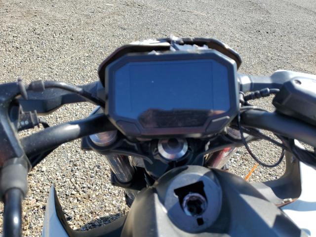  KAWASAKI ER650 K 2022 Белый