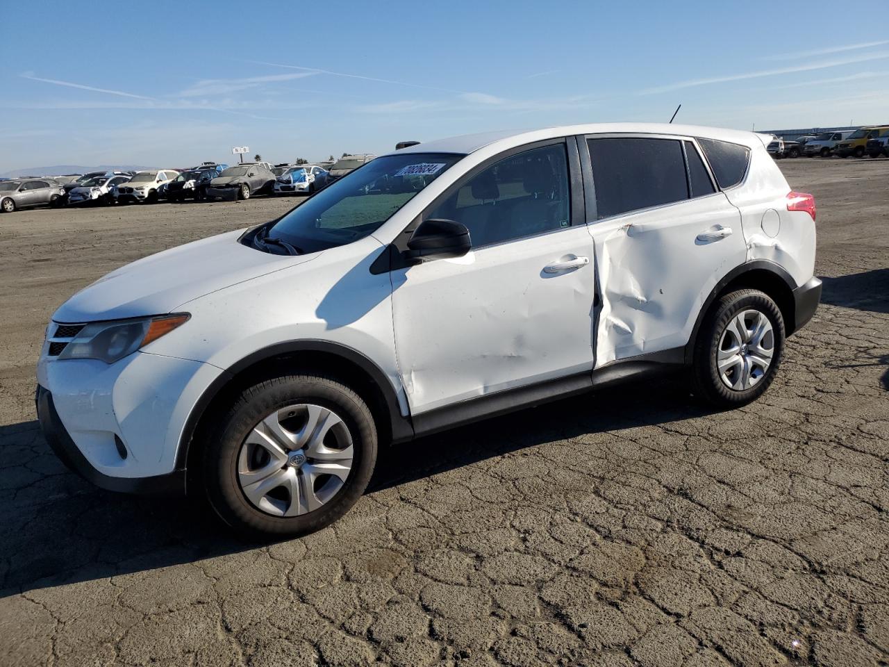 2T3ZFREVXFW189761 2015 TOYOTA RAV 4 - Image 1