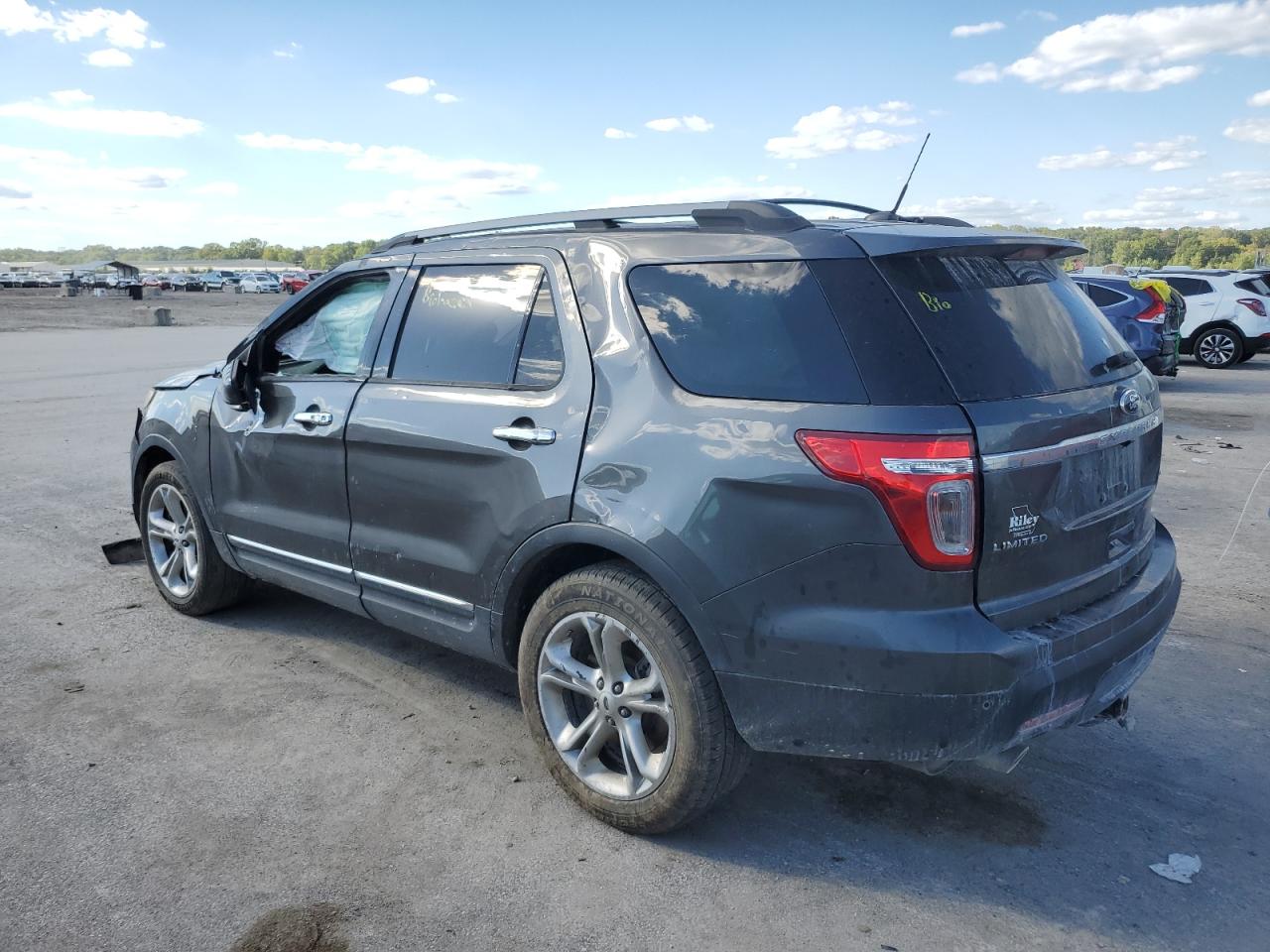 1FM5K8F82FGB14931 2015 FORD EXPLORER - Image 2