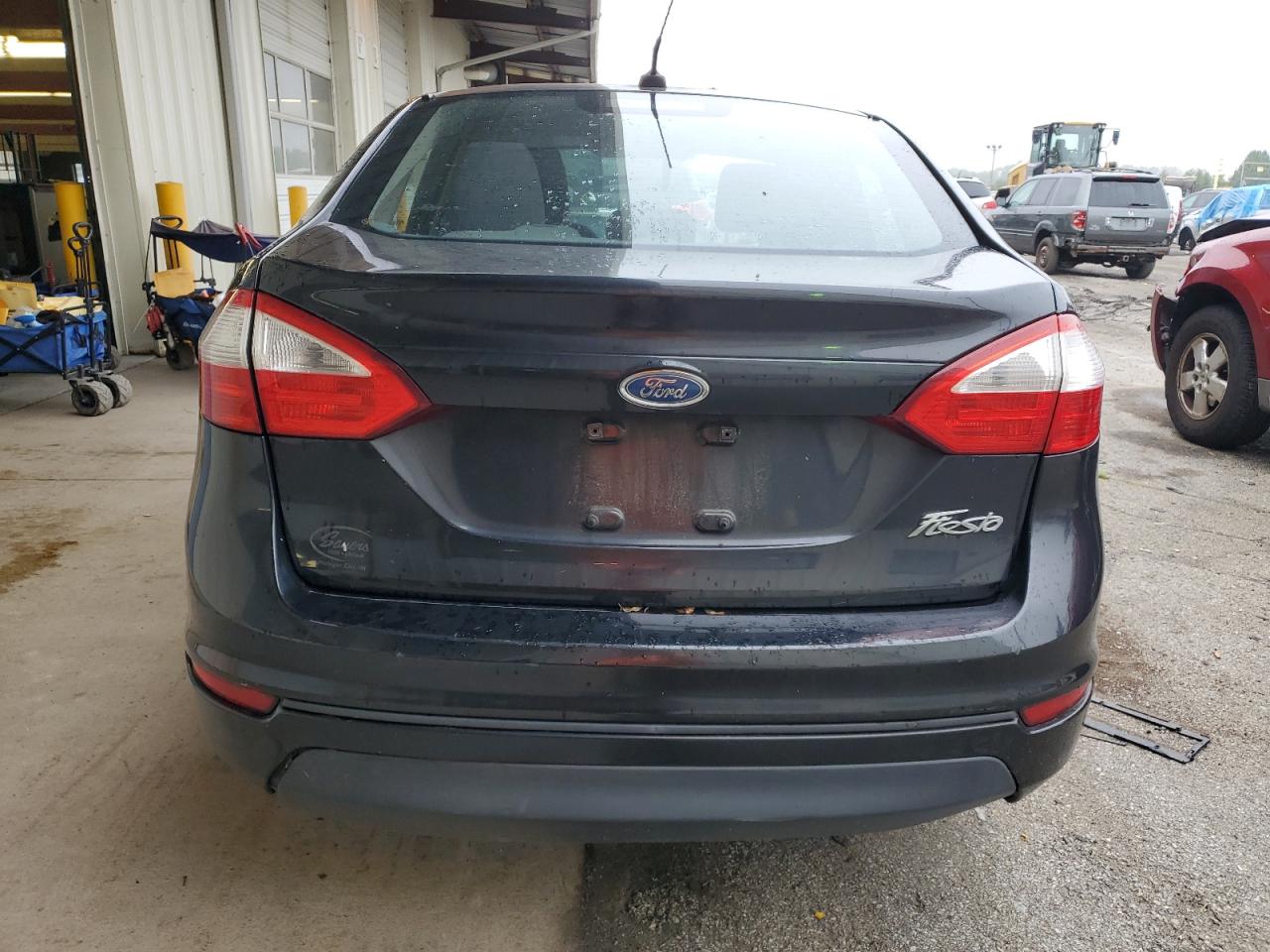 3FADP4AJ8EM131764 2014 Ford Fiesta S