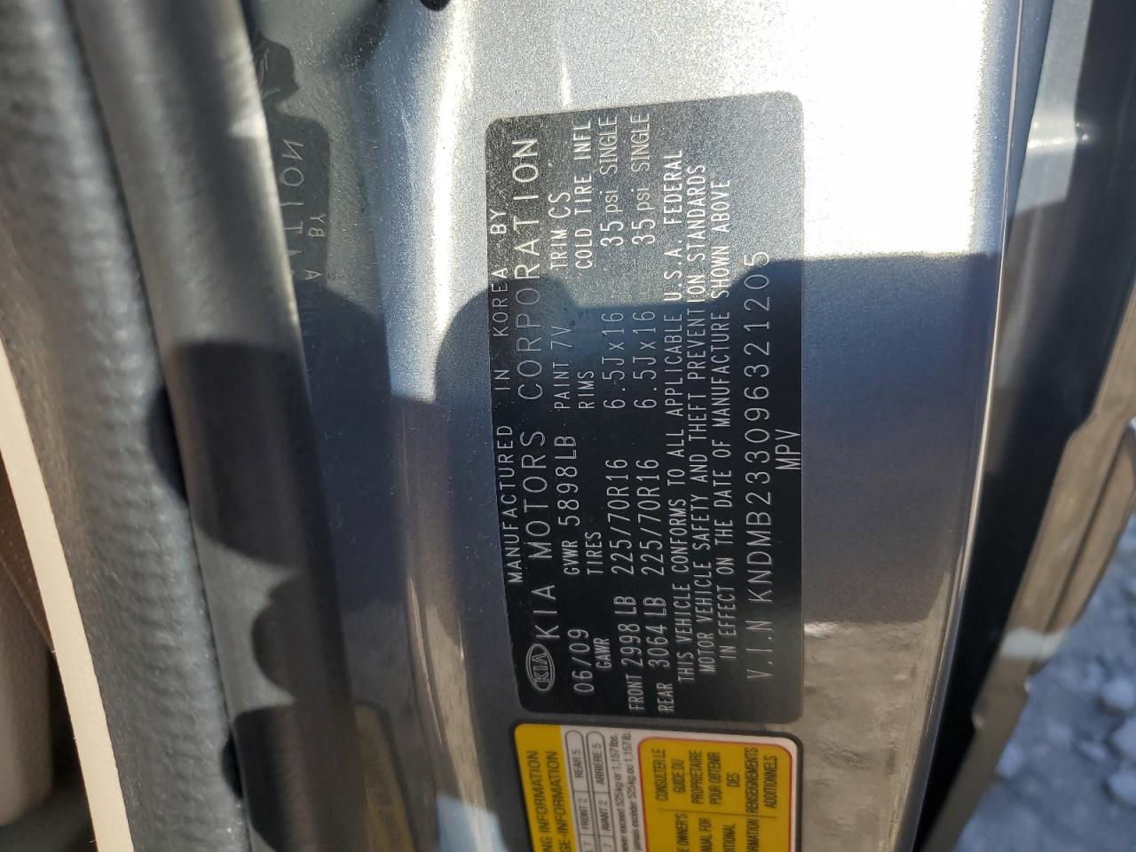 KNDMB233096321205 2009 Kia Sedona Ex