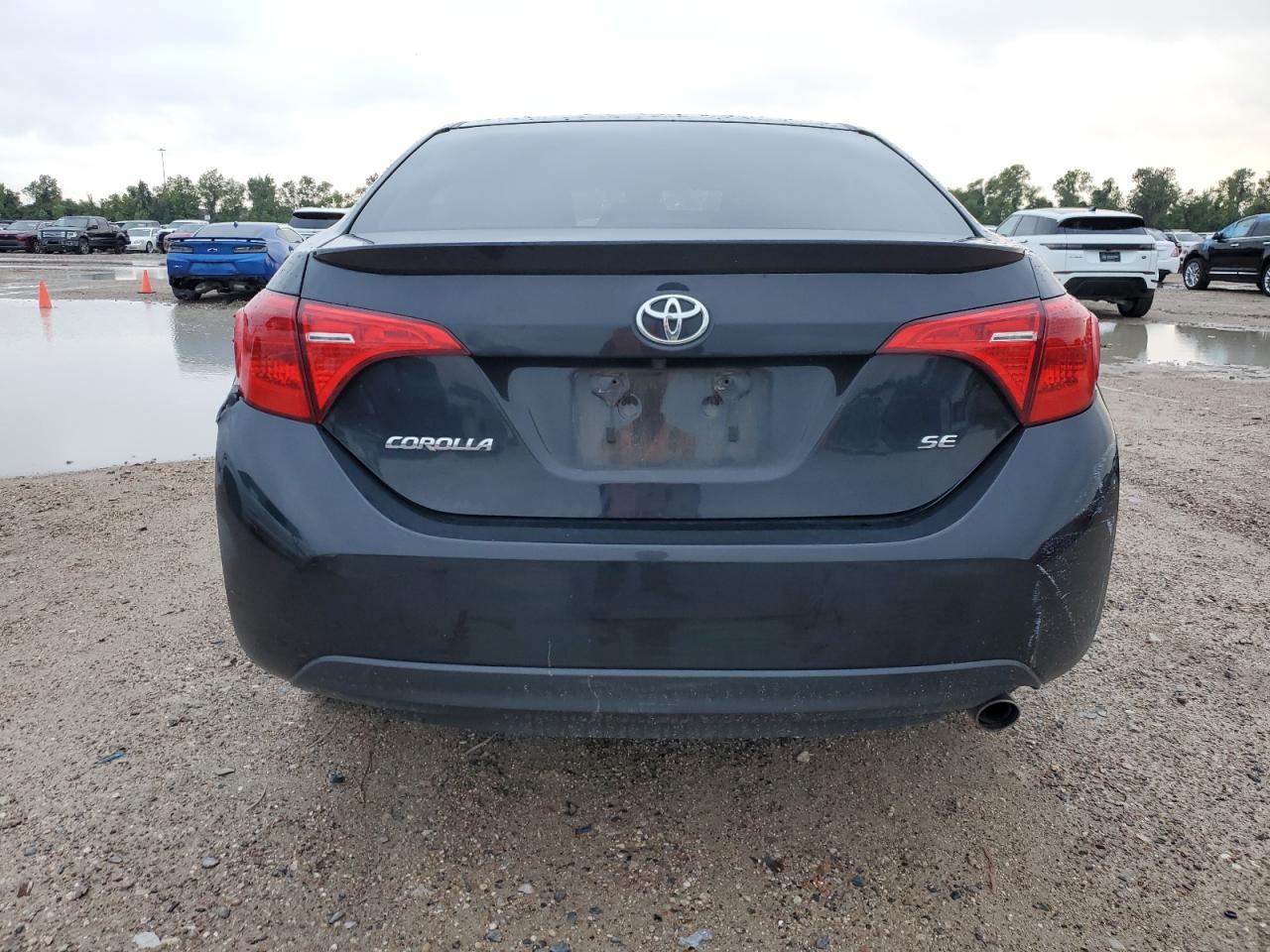 2017 Toyota Corolla L VIN: 5YFBURHE1HP700872 Lot: 68802194