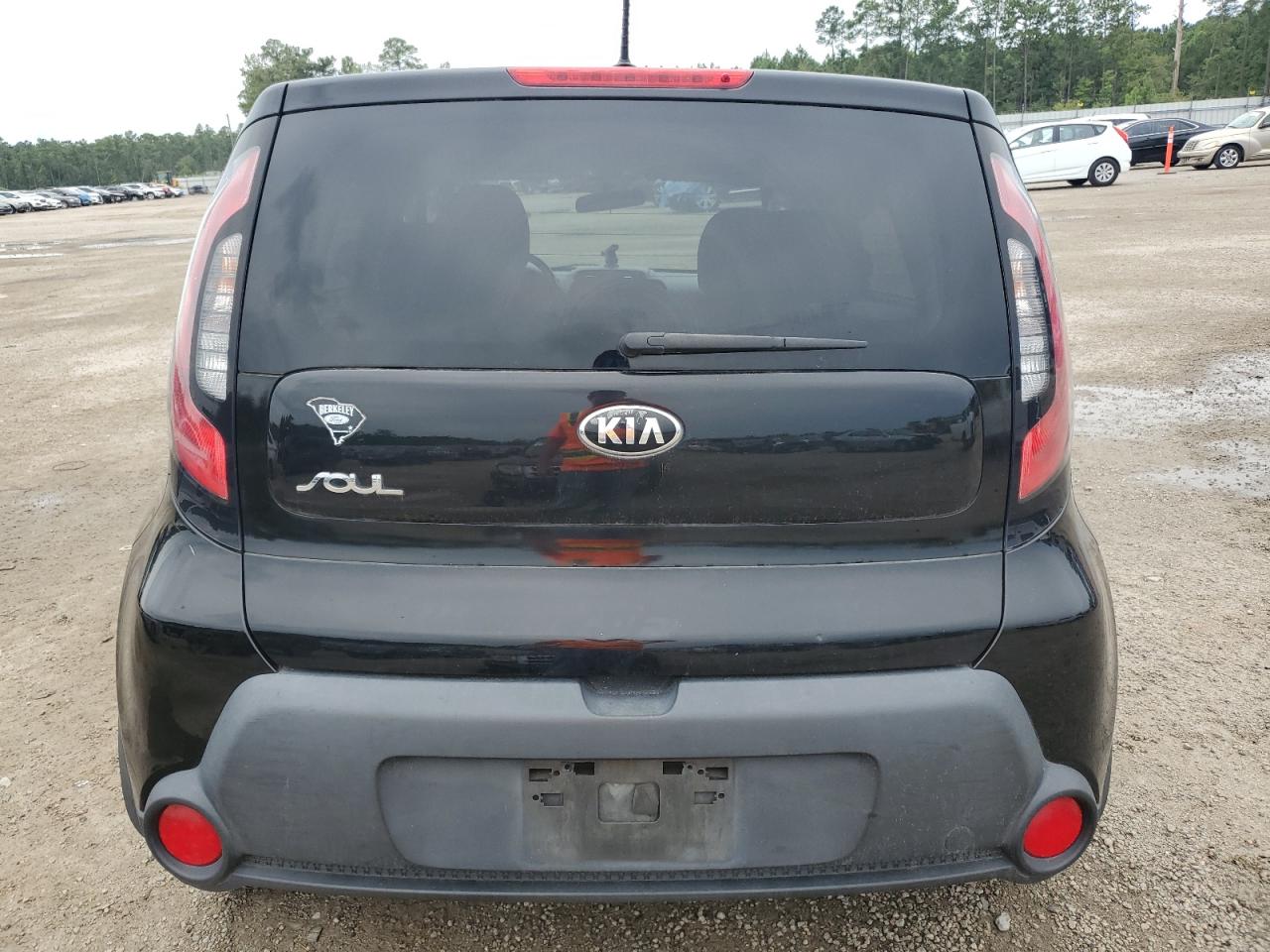 KNDJN2A25G7298936 2016 Kia Soul