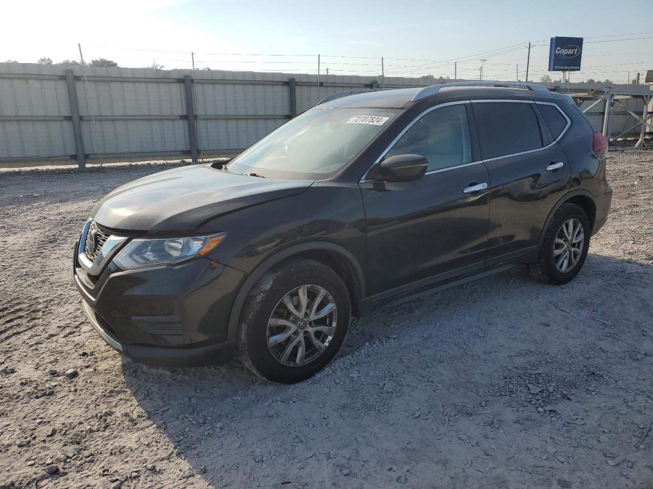 5N1AT2MT0KC700562 2019 NISSAN ROGUE - Image 1