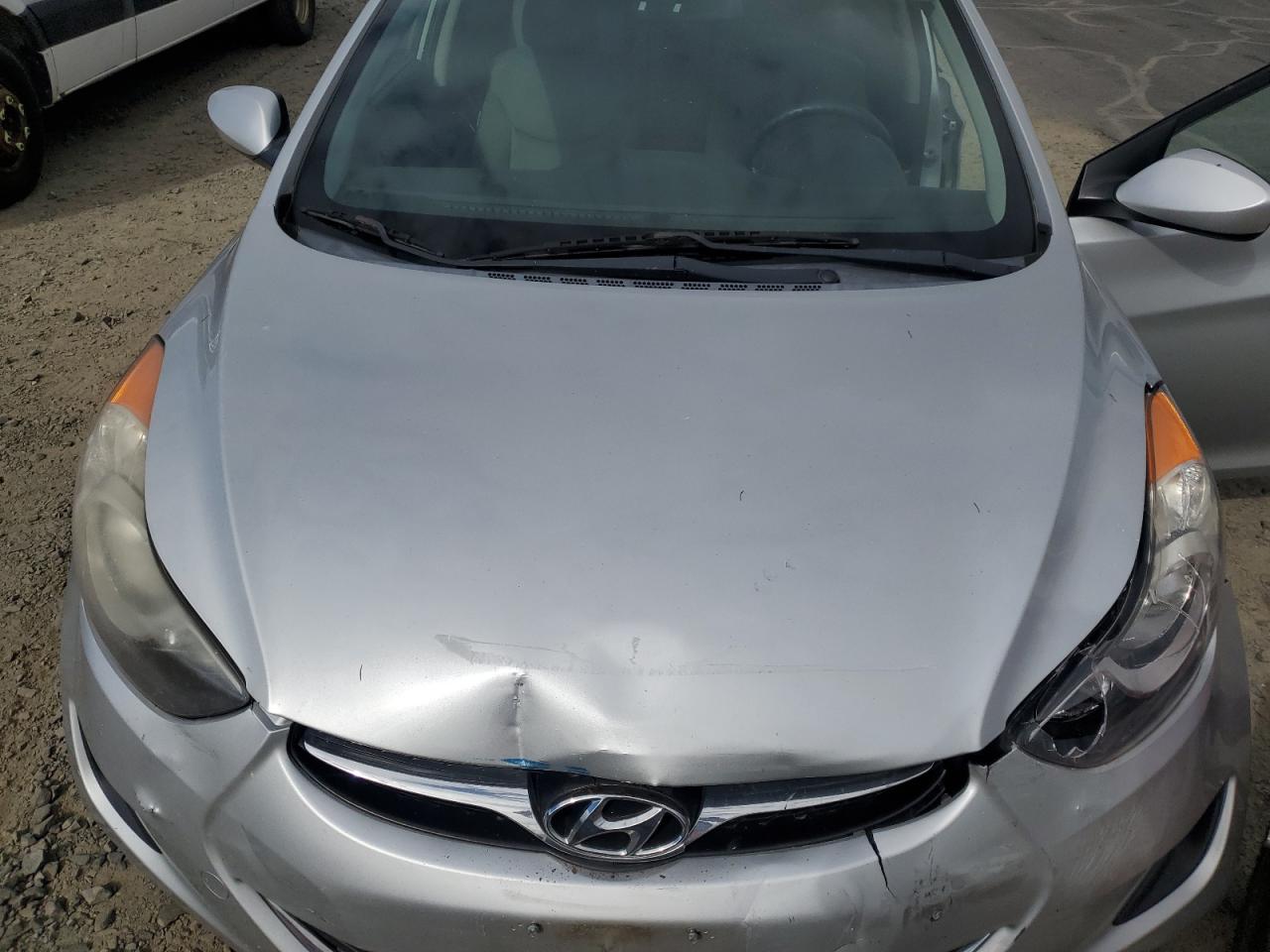 KMHDH4AE4BU137851 2011 Hyundai Elantra Gls