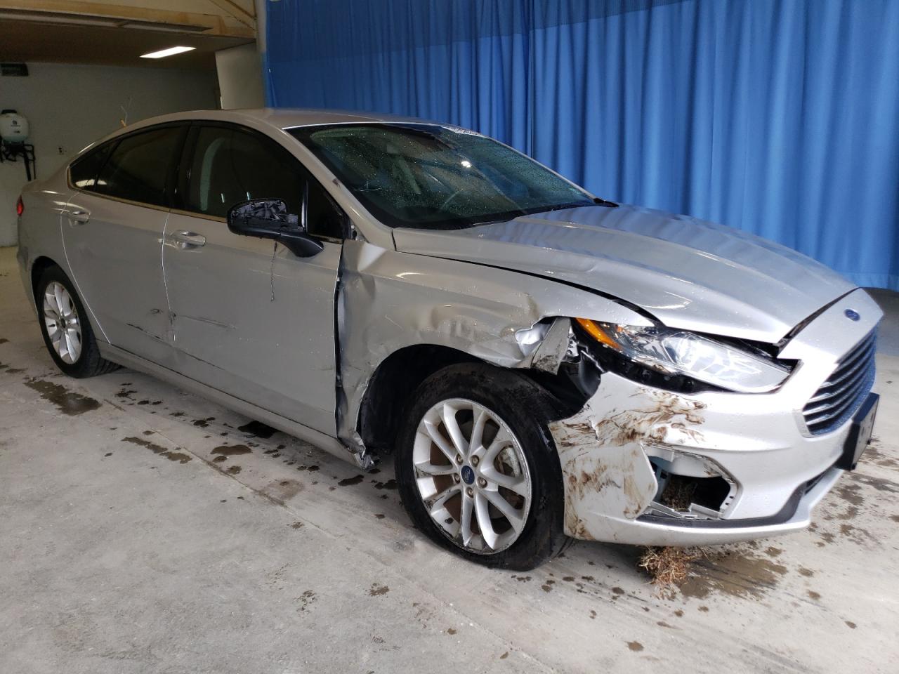 3FA6P0HDXKR112357 2019 Ford Fusion Se