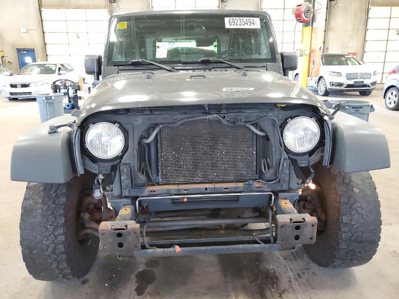 2010 Jeep Wrangler - Image 5