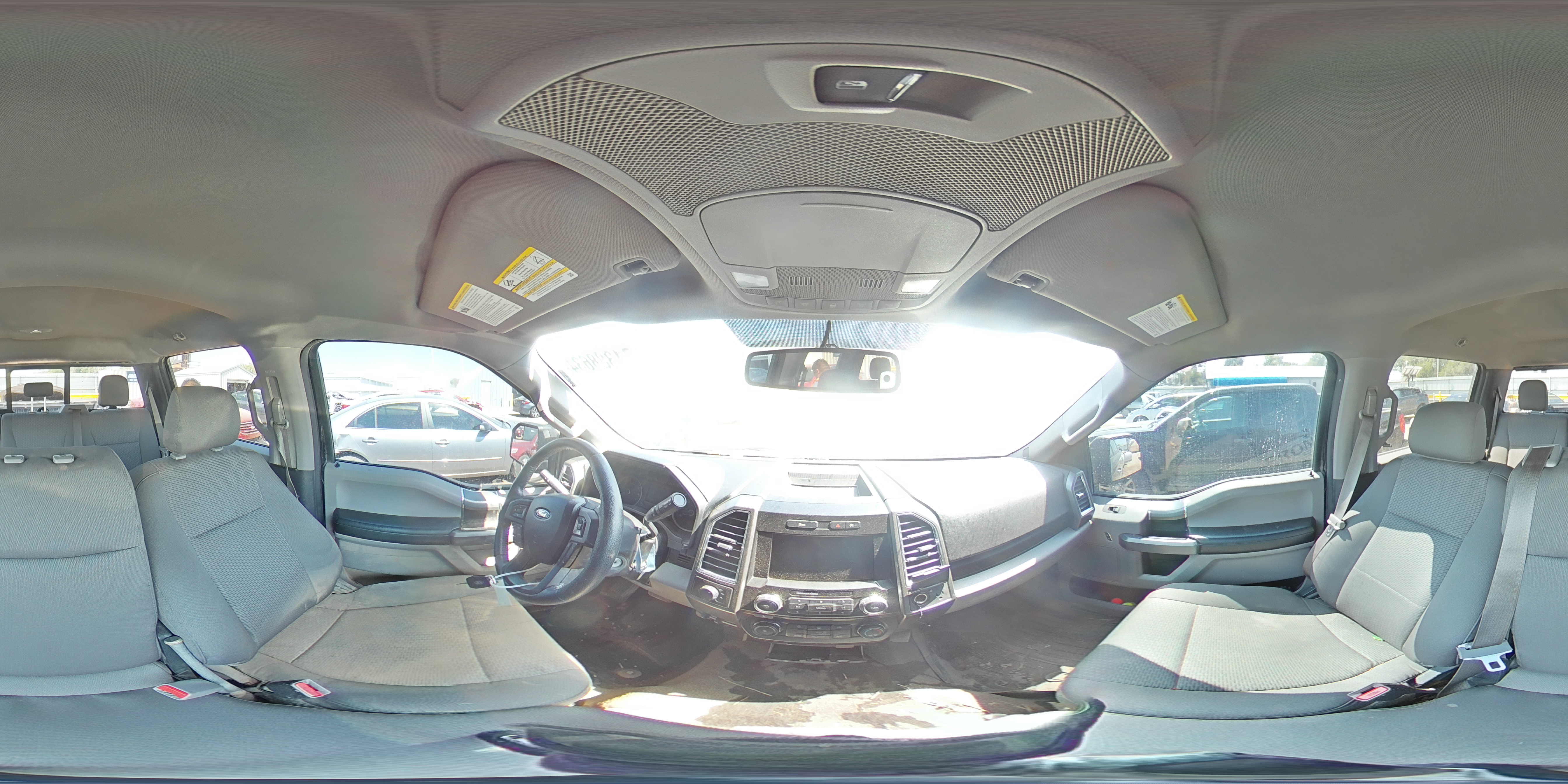 2015 Ford F-150 - Image 13