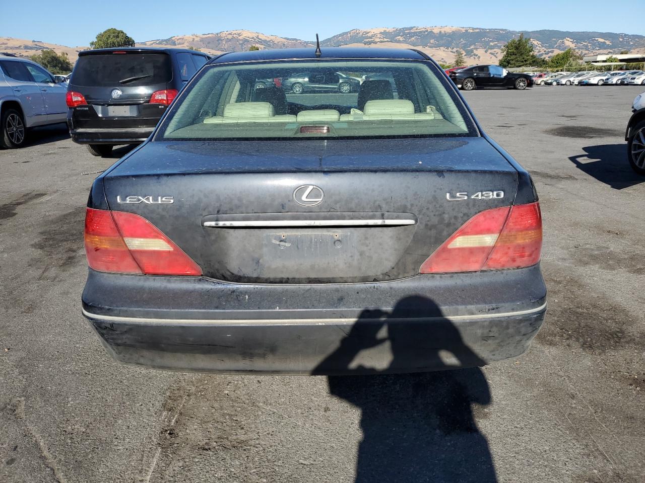 2001 Lexus Ls 430 VIN: JTHBN30F410042252 Lot: 71416424