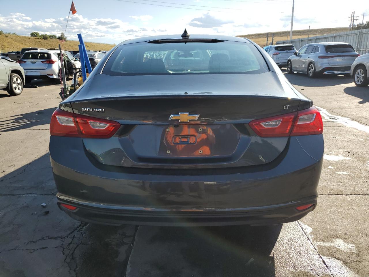 2018 Chevrolet Malibu - Image 6