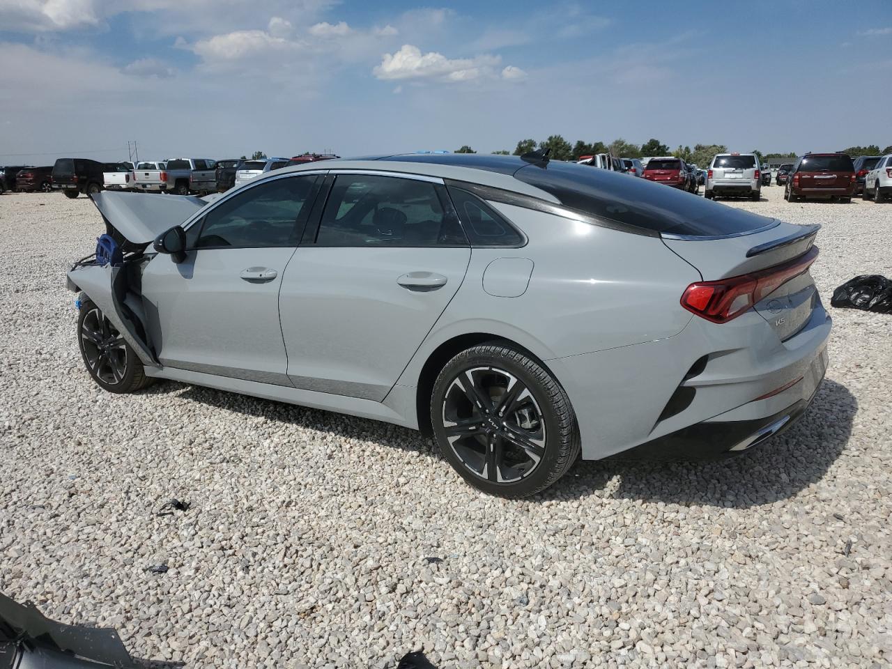 2024 Kia K5 - Image 2