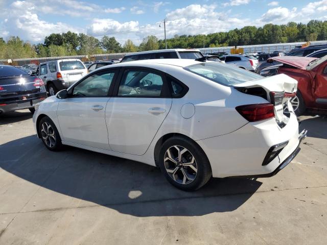 3KPF24AD8ME351779 Kia Forte FE 2