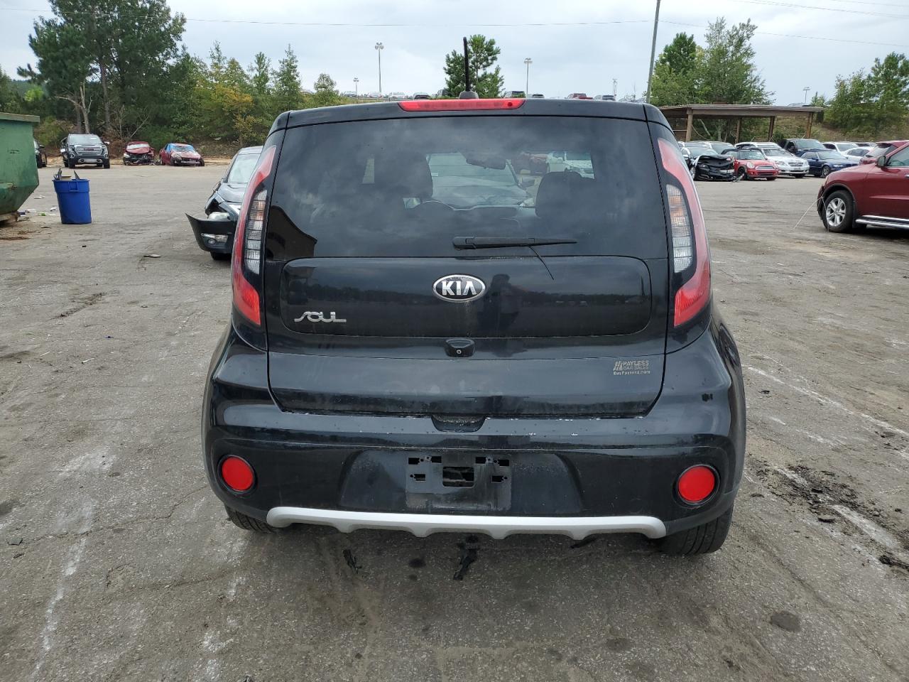 KNDJP3A59J7557493 2018 Kia Soul +