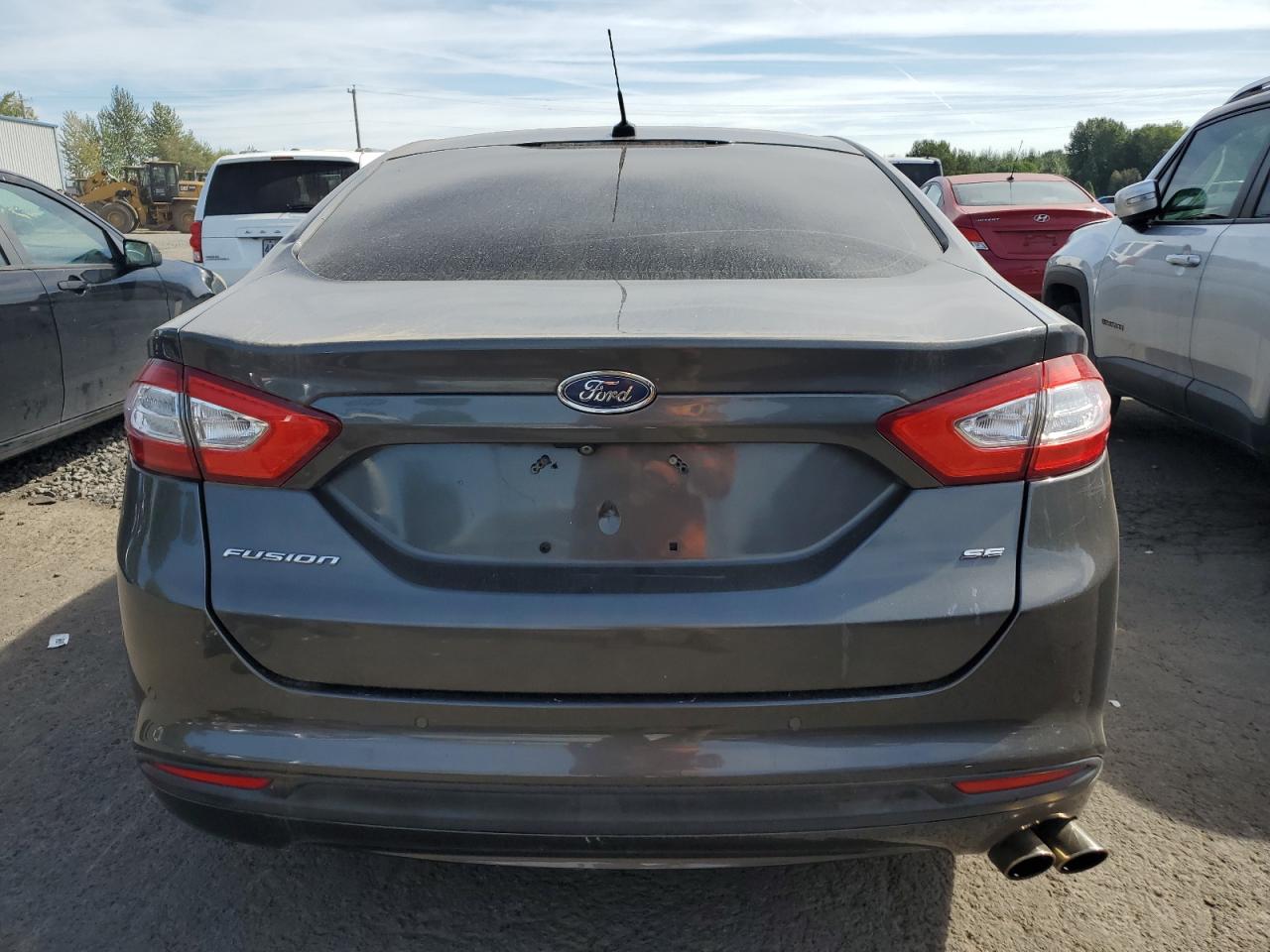 3FA6P0H76FR129236 2015 Ford Fusion Se