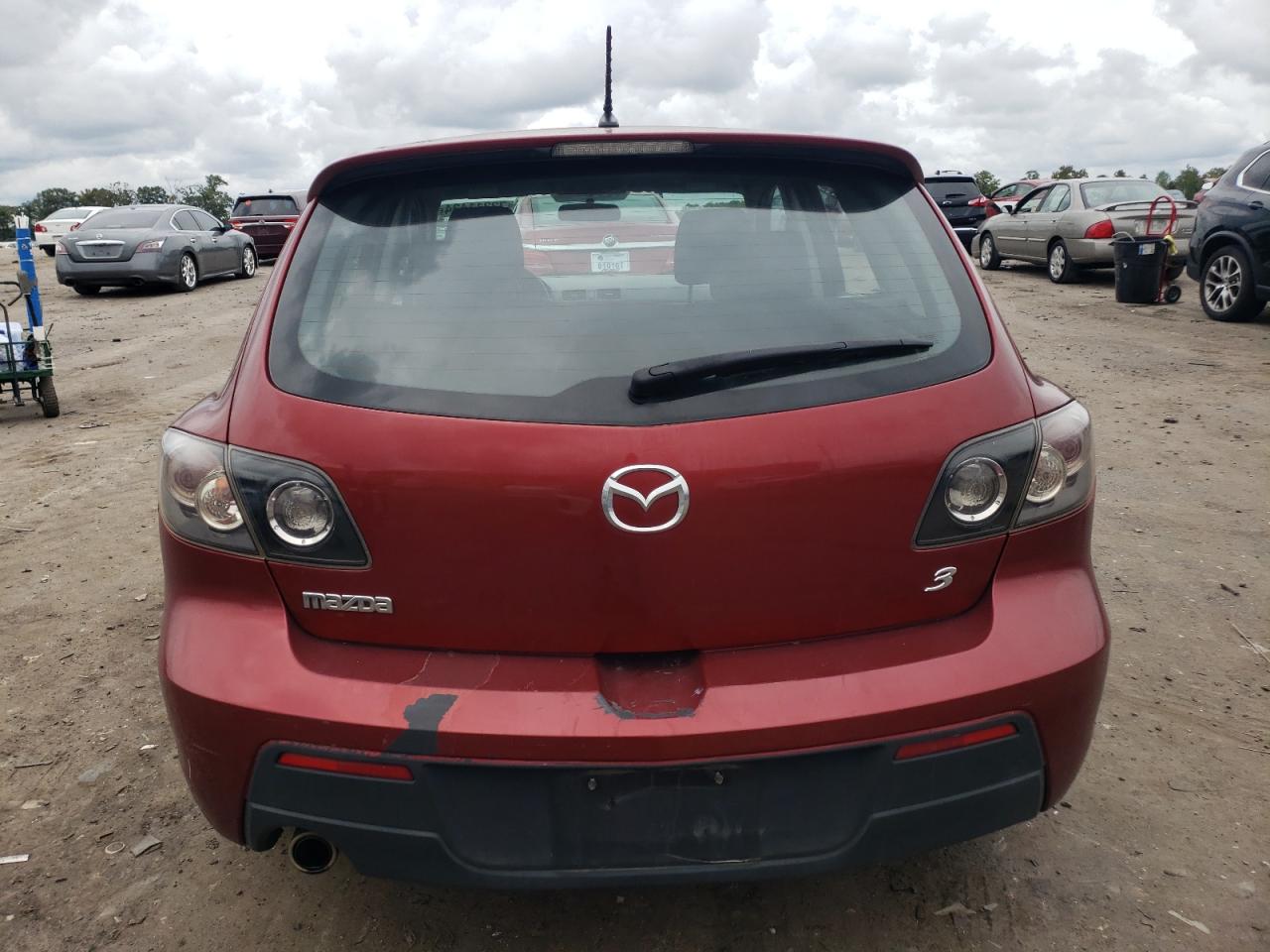 JM1BK343381177320 2008 Mazda 3 Hatchback