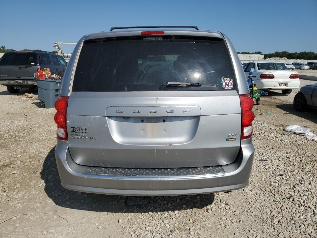 2C4RDGCG5HR861592 2017 Dodge Grand Caravan Sxt