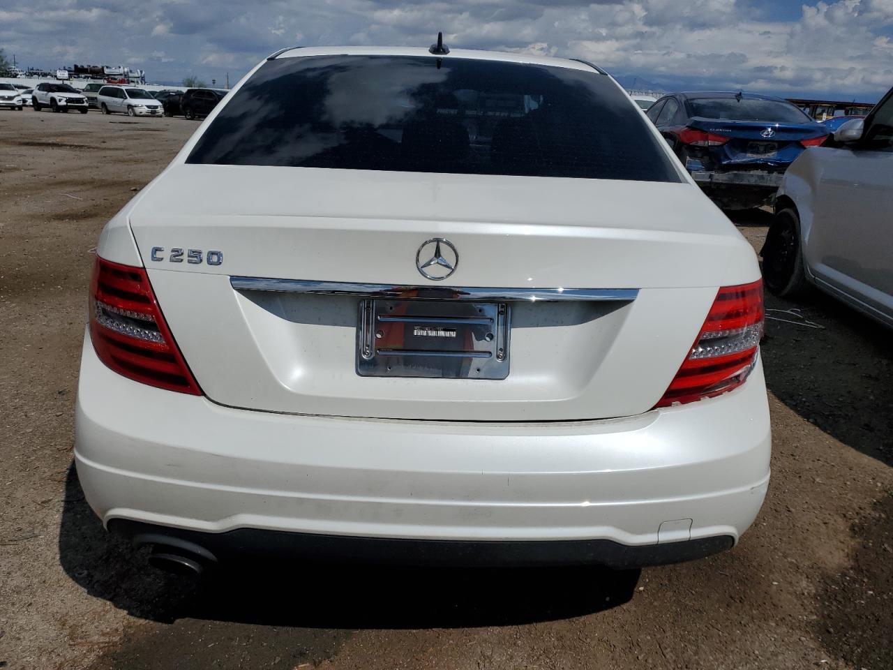 2012 Mercedes-Benz C 250 VIN: WDDGF4HB9CR214940 Lot: 71891894