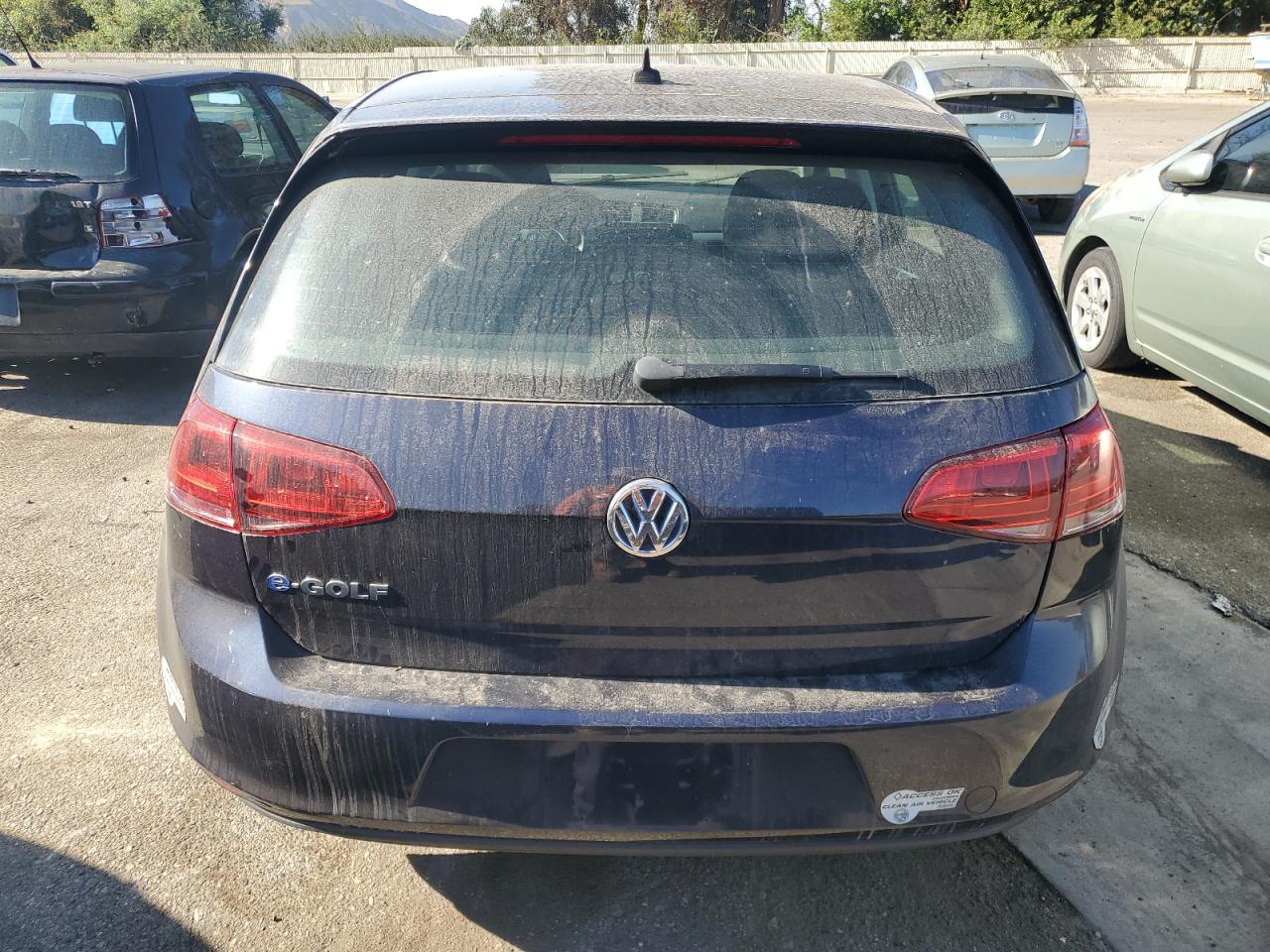 WVWKP7AU8GW912431 2016 Volkswagen E-Golf Se