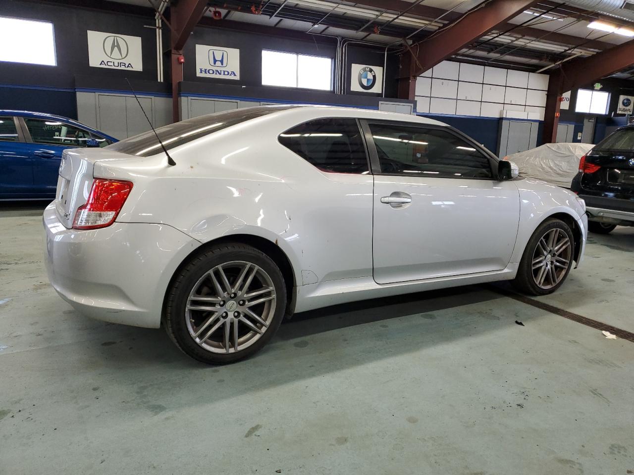 2013 Toyota tC - Image 3