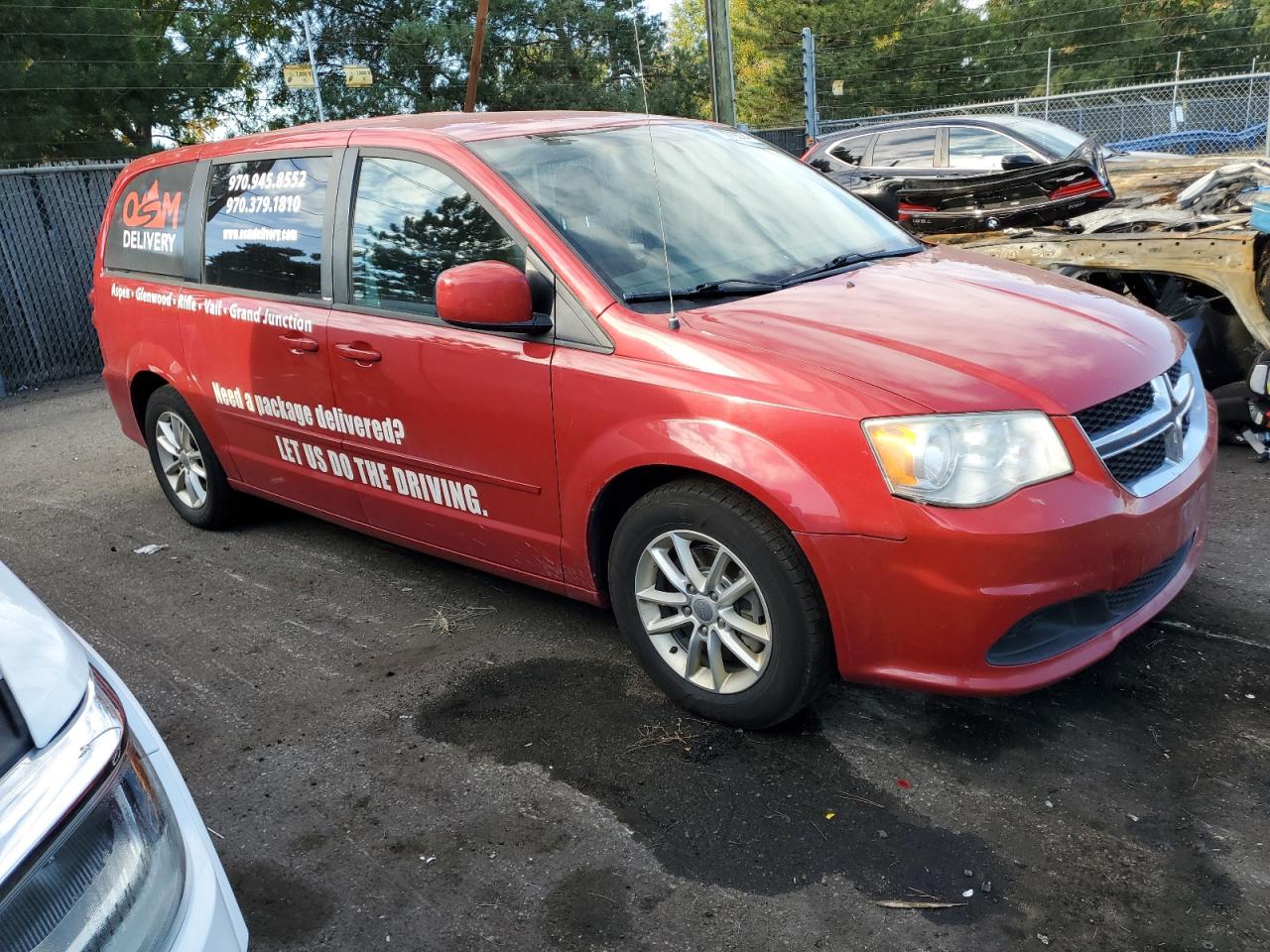 2013 Dodge Caravan - Image 4
