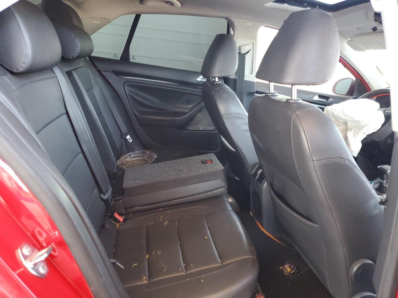 2010 Volkswagen Jetta Tdi VIN: 3VWRL7AJ1AM007114 Lot: 72479254