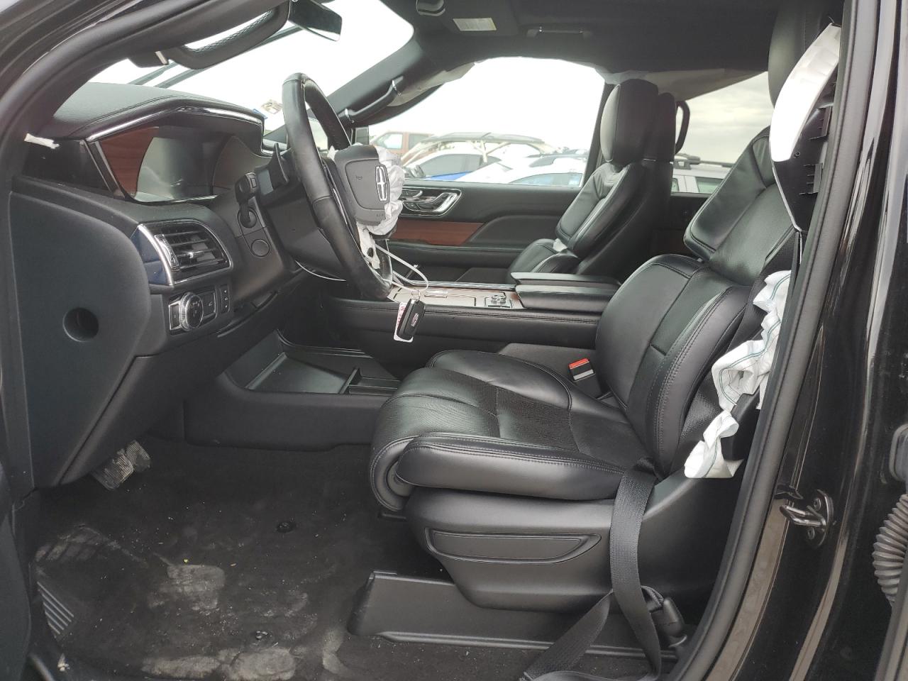 2021 Lincoln Navigator - Image 7