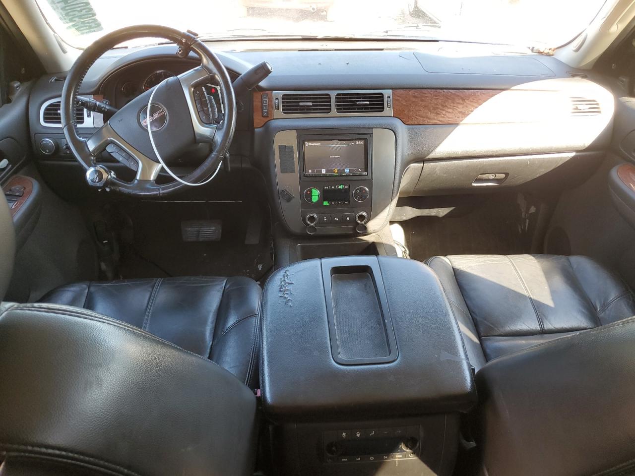 2007 GMC Yukon - Image 8