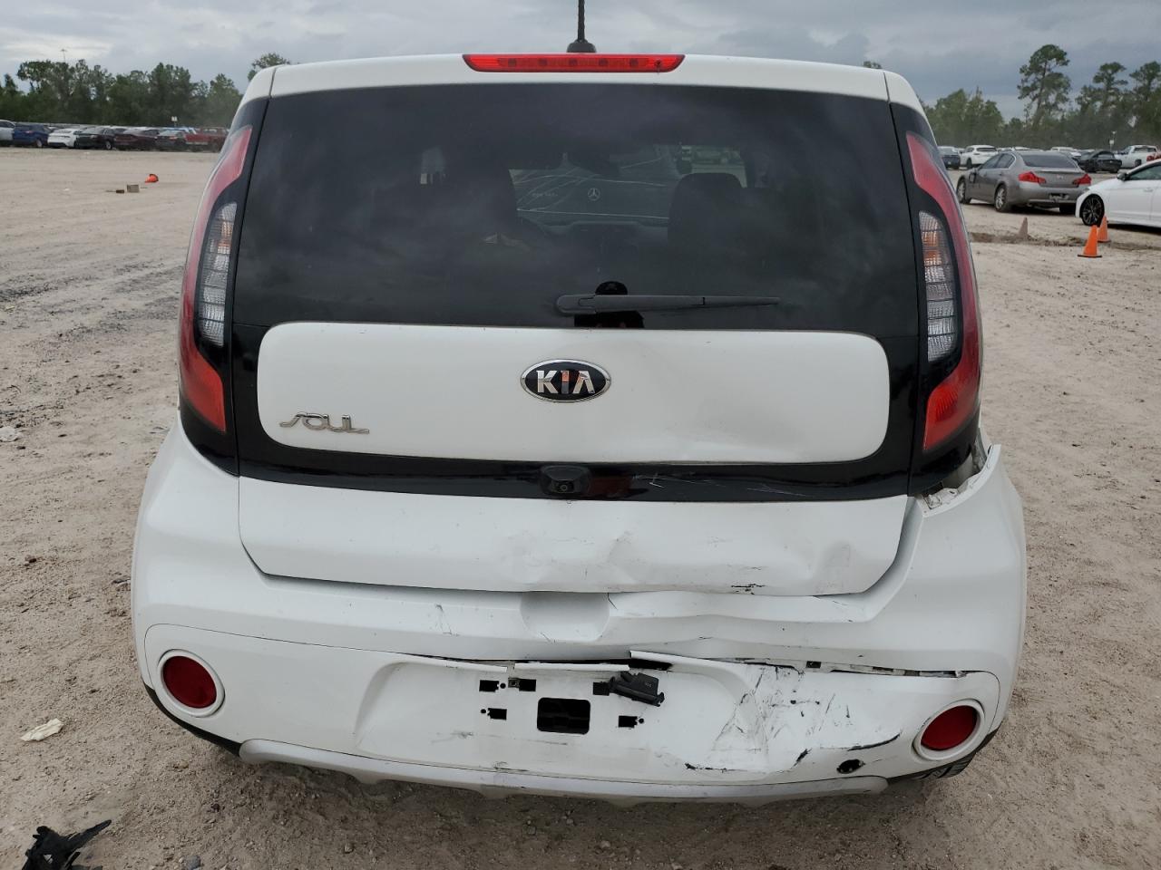 2018 Kia Soul + VIN: KNDJP3A50J7590379 Lot: 70709724