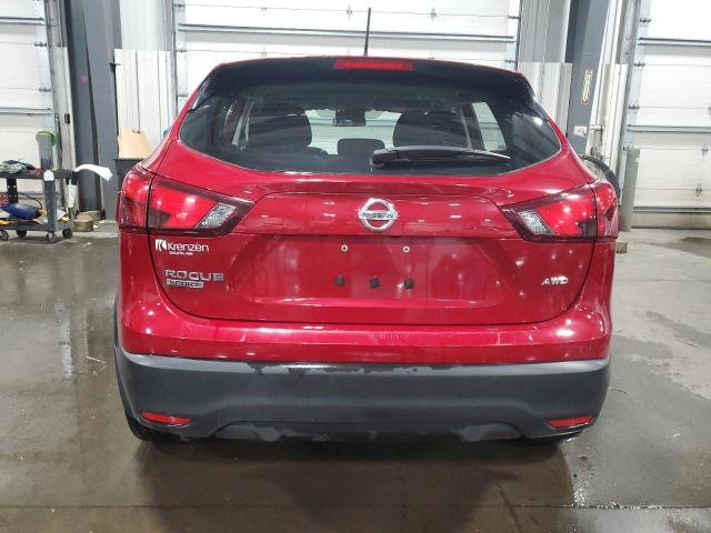  NISSAN ROGUE 2018 Czerwony