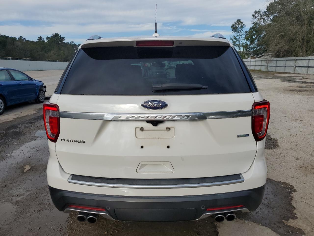 1FM5K8HT9JGC22909 2018 Ford Explorer Platinum