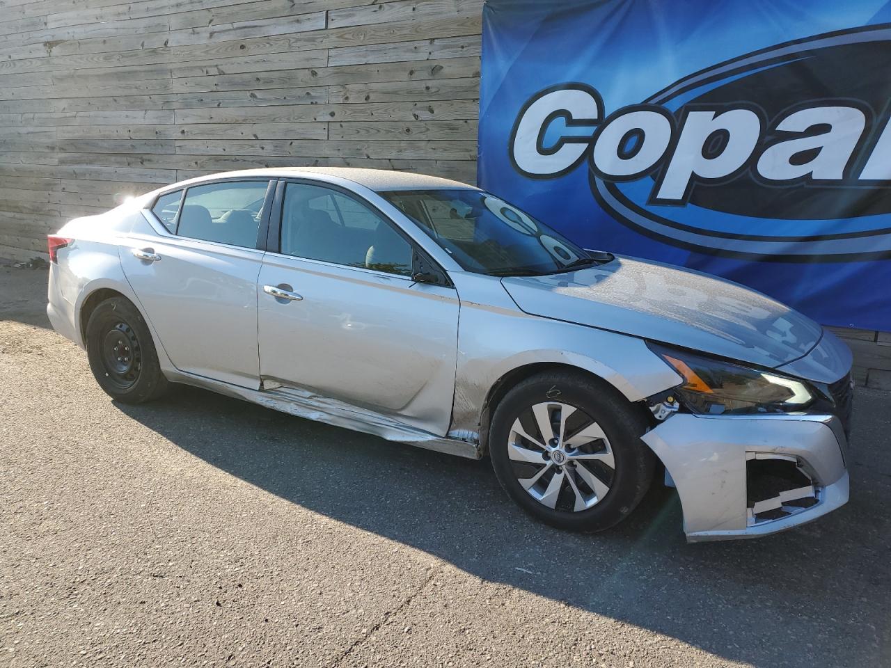 2024 Nissan Altima - Image 4