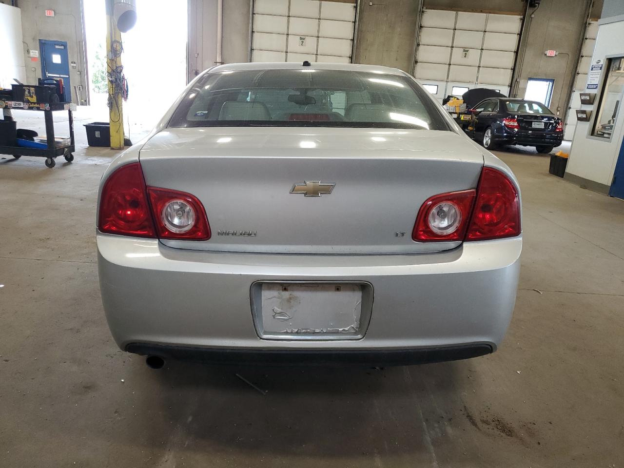 1G1ZJ57B69F114712 2009 Chevrolet Malibu 2Lt