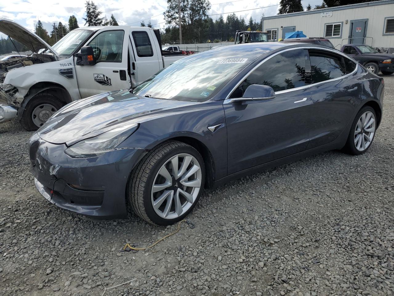 5YJ3E1EB5JF116182 2018 TESLA MODEL 3 - Image 1