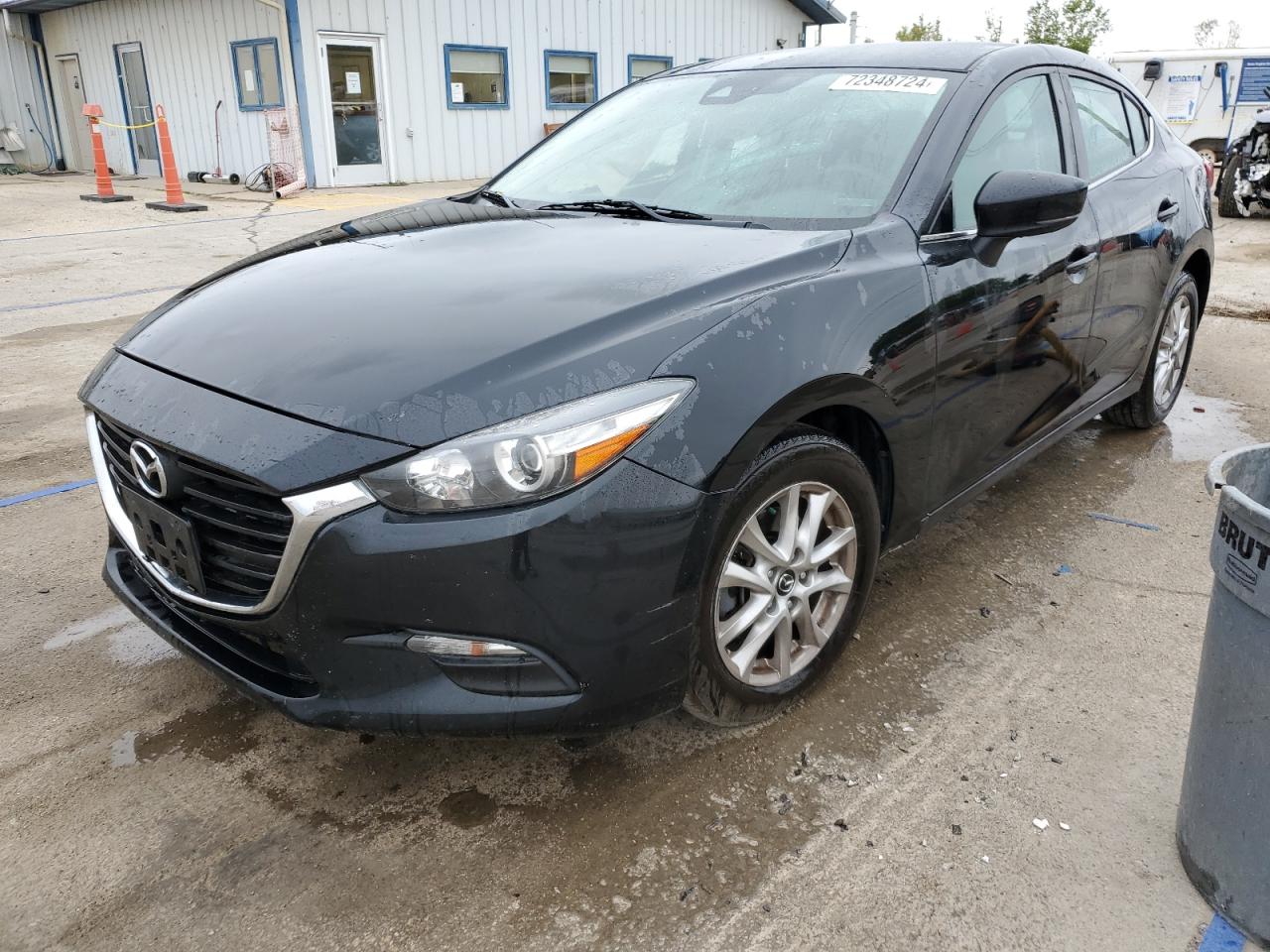 3MZBN1U74JM214928 2018 MAZDA 3 - Image 1