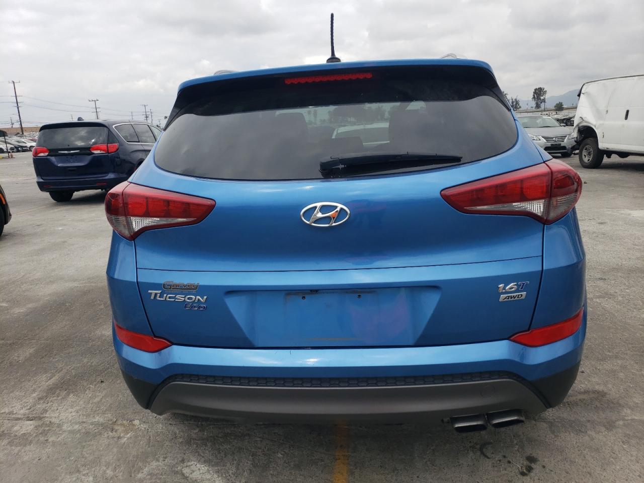 KM8J3CA22GU083863 2016 Hyundai Tucson Limited