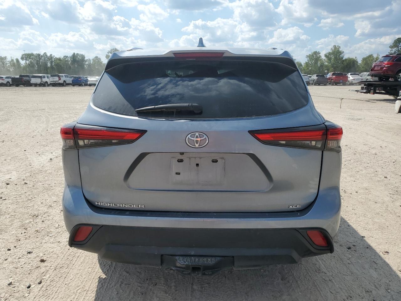 2021 Toyota Highlander Xle VIN: 5TDGZRAHXMS047634 Lot: 71105494