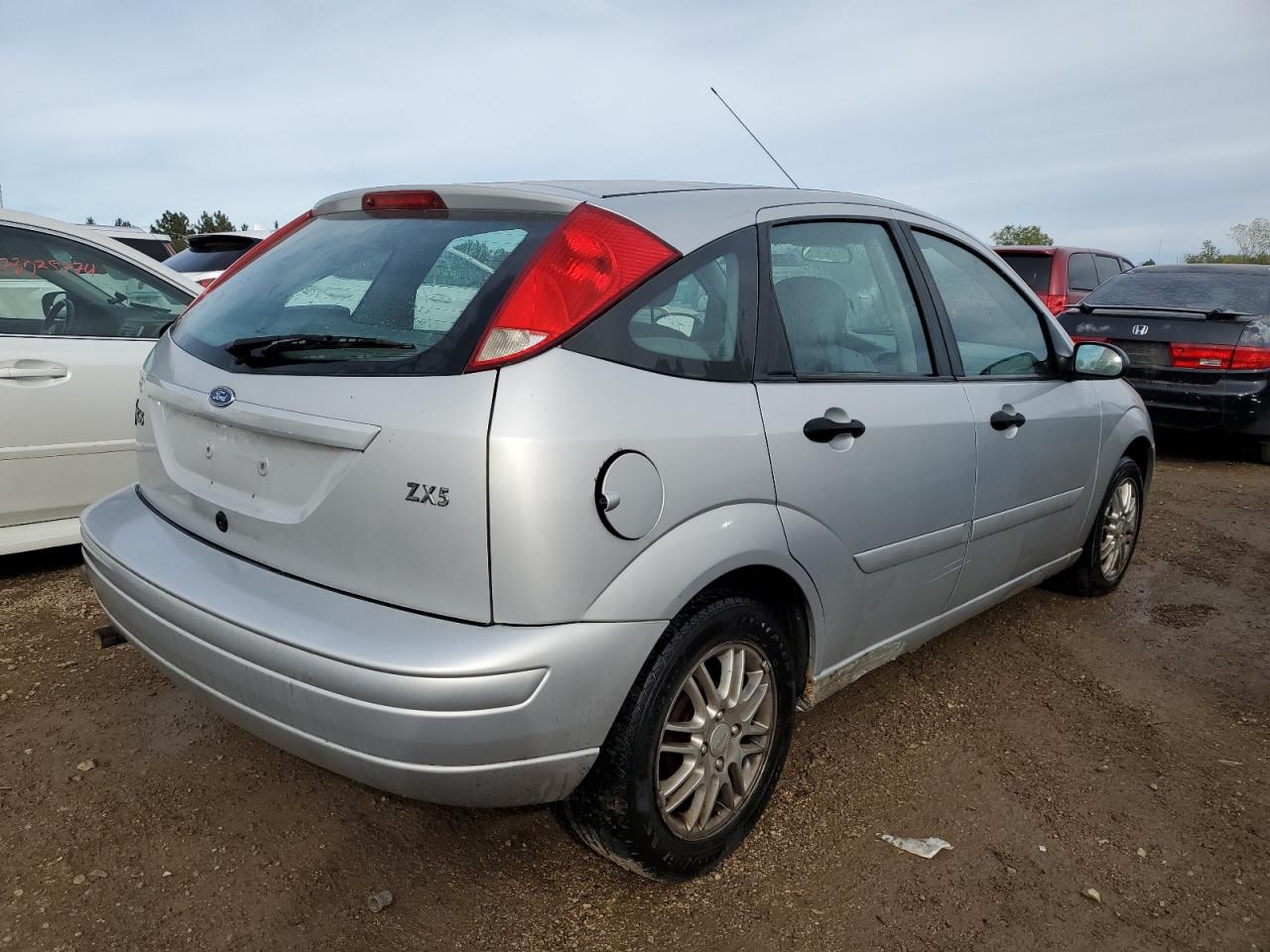 2003 Ford Focus - Image 3