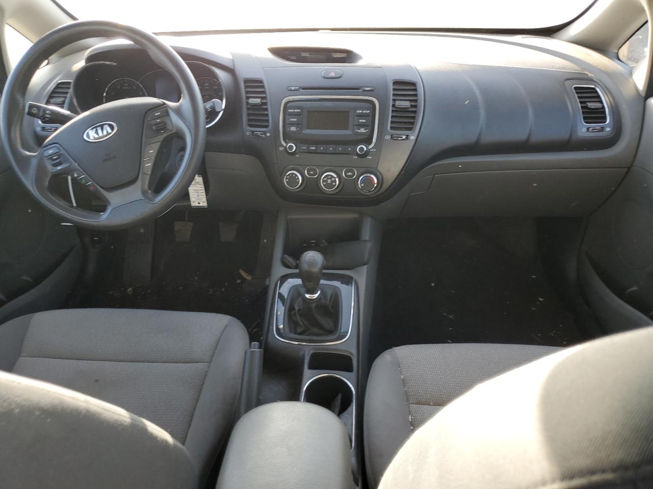 3KPFK4A79JE164816 2018 Kia Forte Lx