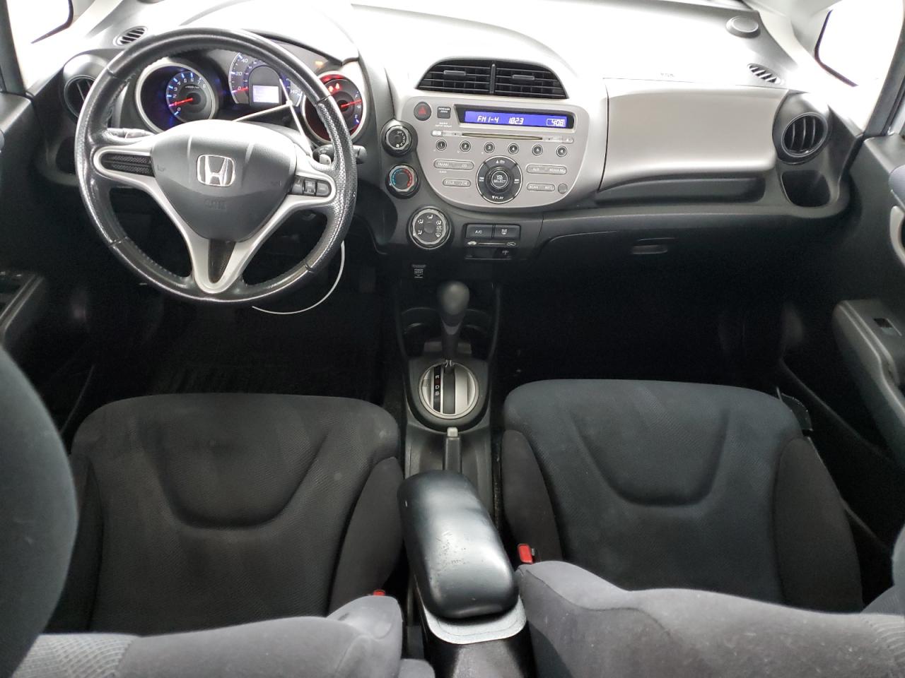 JHMGE8H54BS005559 2011 Honda Fit Sport