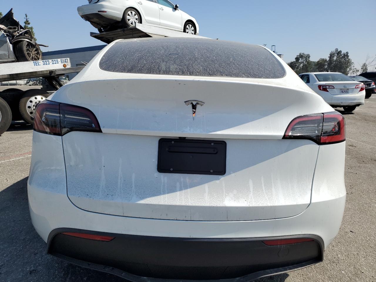 7SAYGDED8RF129560 2024 Tesla Model Y