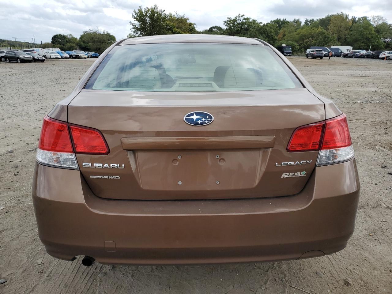 4S3BMBA69B3235672 2011 Subaru Legacy 2.5I