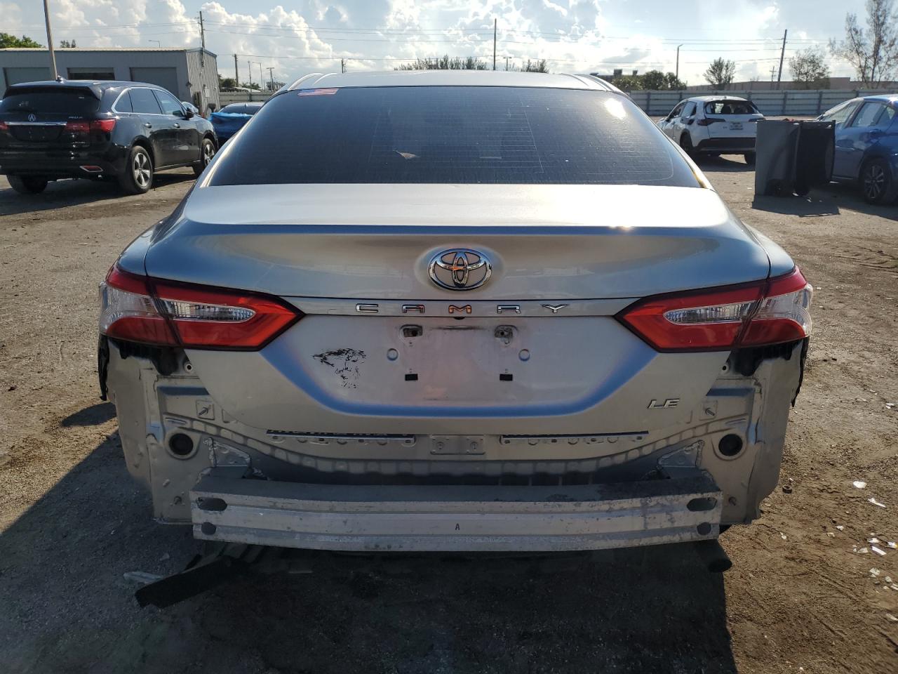 JTNB11HK7J3025894 2018 Toyota Camry L