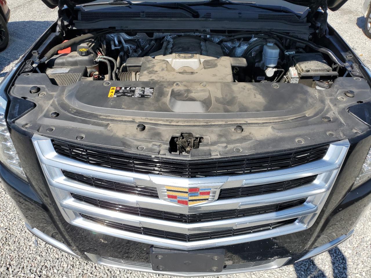 2017 Cadillac Escalade - Image 12